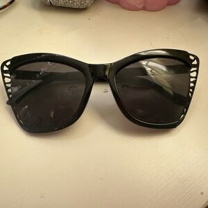 Black Cat-Eye Sunglasses